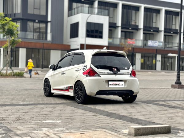 Brio RS MT Putih 2017 - Gambar 4