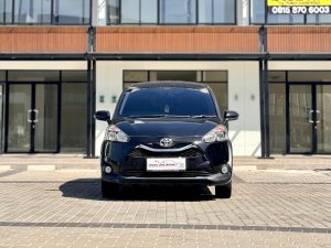 Sienta V AT Facelift Hitam 2019