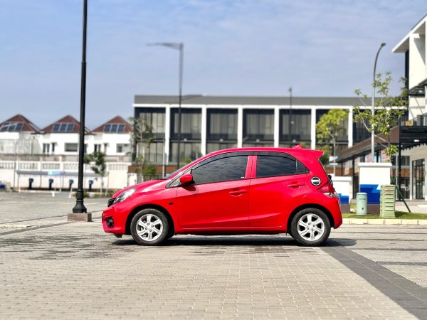 Brio E AT Merah 2018 - Gambar 3