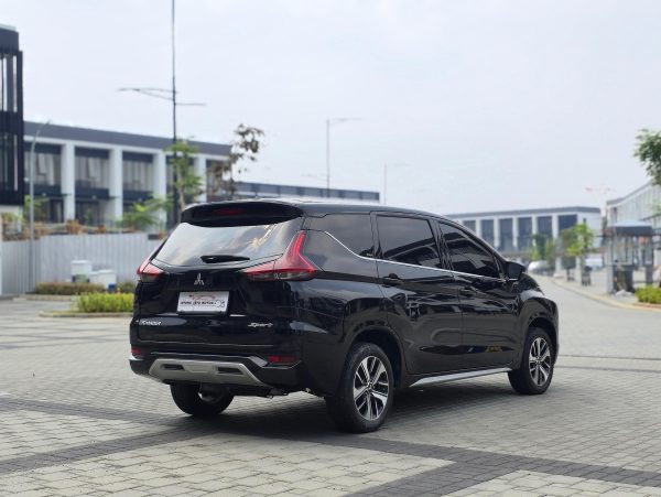 Xpander Sport AT Hitam 2019 - Gambar 7