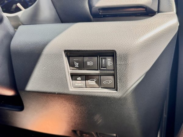 Innova Zenix Q HV modelista TSS AT 2024 - Gambar 14