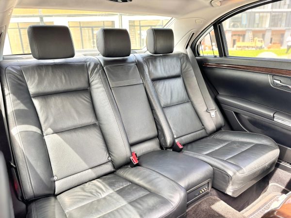 Mercedes S300 L, Hitam 2011 - Gambar 12