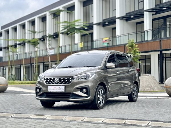 SUZUKI ERTIGA HYBRIB GX AT,ABU 2023 - Gambar 5