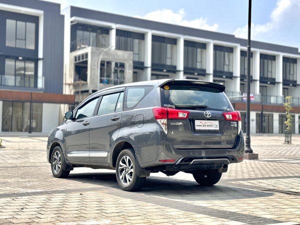 Toyota Innova 2.4 G Mt Abu 2021 - Gambar 3