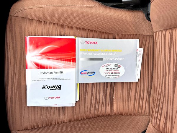 Toyota Innova 2.0 V AT. Hitam 2018 - Gambar 15