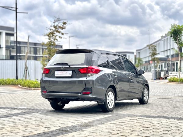 Honda Mobilio E AT Abu 2014 - Gambar 5