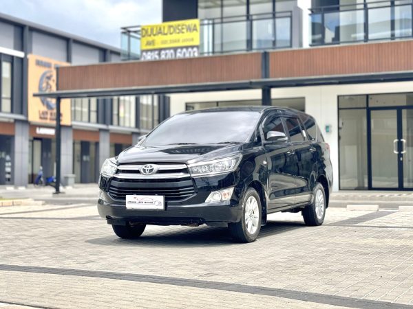 Toyota Innova 2.0 G AT Hitam - Gambar 3