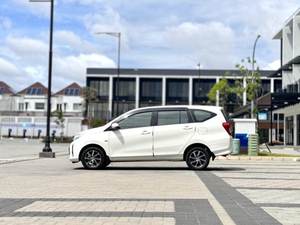 Toyota Calya G AT Putih 2022 - Gambar 2