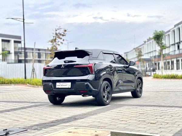 Mitsubishi Xforce Ultimate At Hitam - Gambar 5