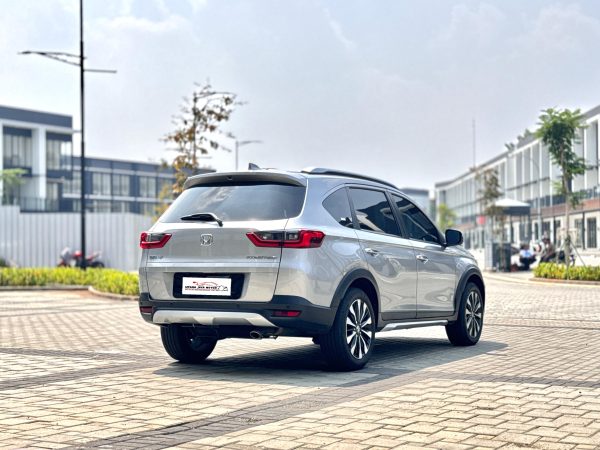 Honda BRV Prestige Sensing AT Silver 2022 - Gambar 4