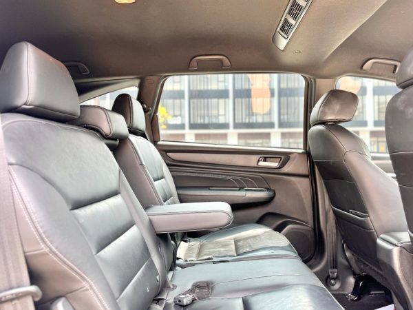 Honda BRV Prestige Sensing AT Silver 2022 - Gambar 8