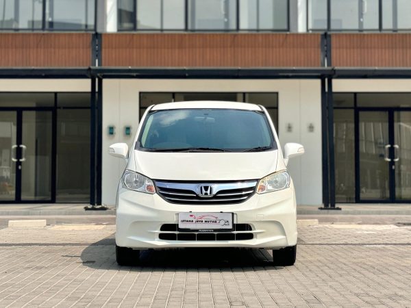 Honda Freed S (acdb) Putih 2013