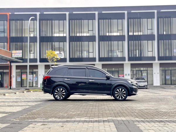 BRV PRESTIGE AT HITAM 2023 - Gambar 6