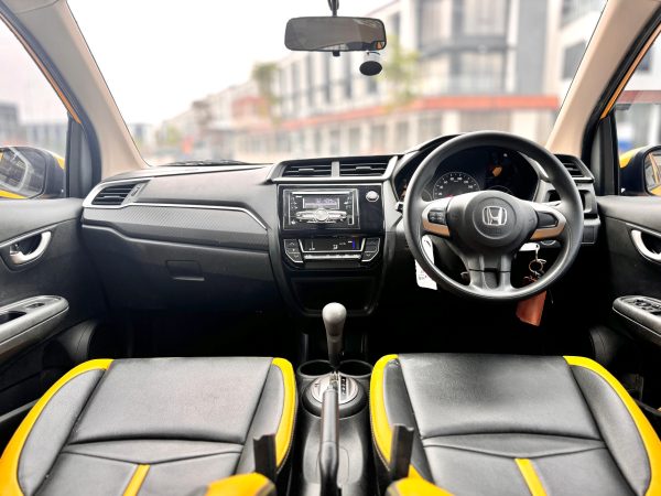 BRIO E AT KUNING 2023 - Gambar 9