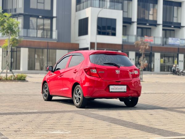 Brio E AT Merah 2023 - Gambar 5