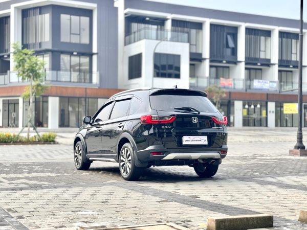 BRV PRESTIGE AT HITAM 2023 - Gambar 4