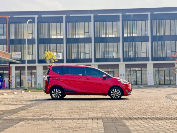 Sienta V AT Merah 2021 - Gambar 5