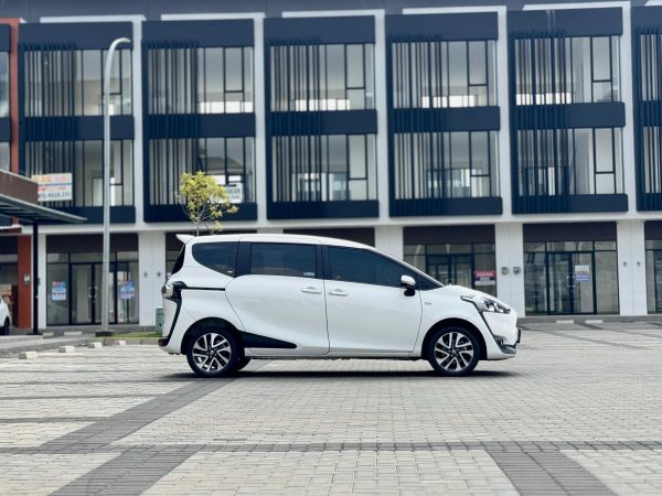 Sienta V AT Putih 2021 - Gambar 7