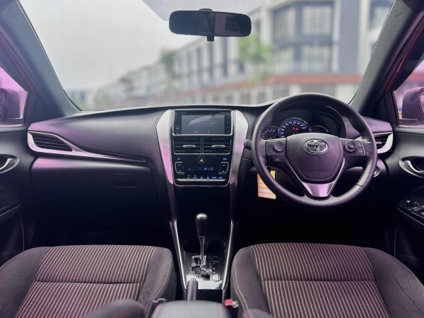 YARIS S TRD AT ORANGE 2019 - Gambar 12