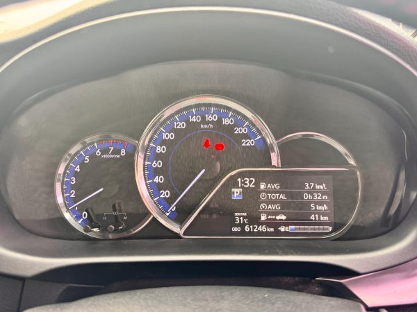YARIS S TRD AT ORANGE 2019 - Gambar 8