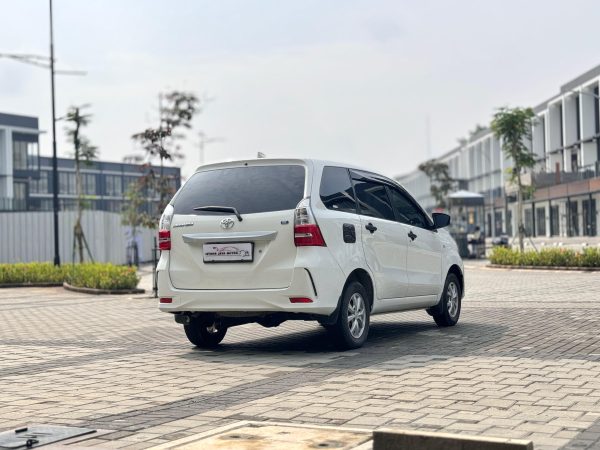 AVANZA 1.3 E MT PUTIH 2019 - Gambar 5