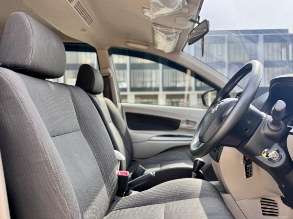 Avanza G AT Hitam 2020 - Gambar 14