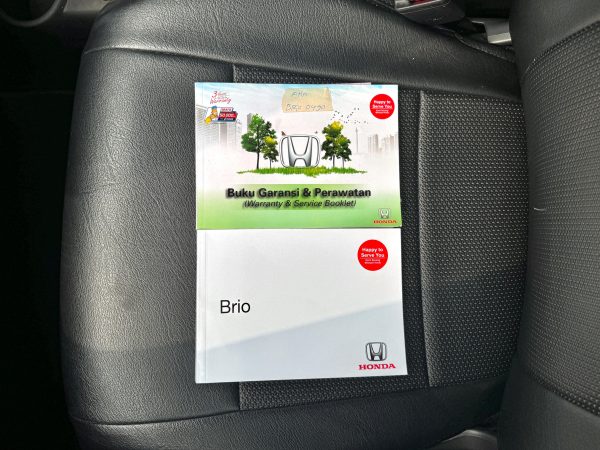 Brio E AT Merah 2023 - Gambar 15