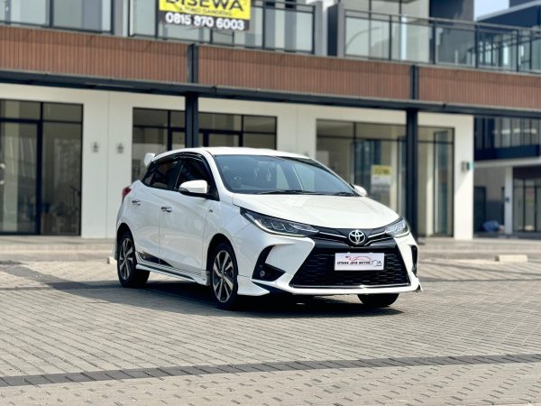 YARIS GR SPORT AT PUTIH 2022 - Gambar 2
