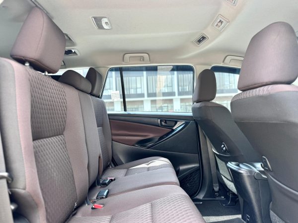 INNOVA 2.4 G AT HITAM 2022 - Gambar 14