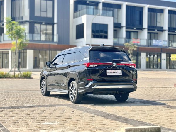AVANZA VELOZ 1.5 Q AT HITAM 2022 - Gambar 8