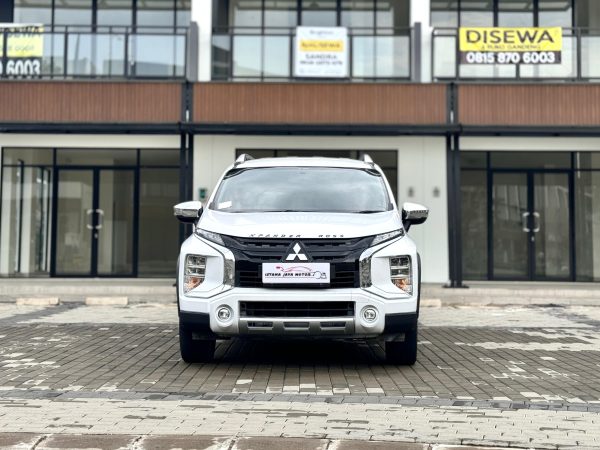 XPANDER CROSS PREMIUM AT PUTIH 2021