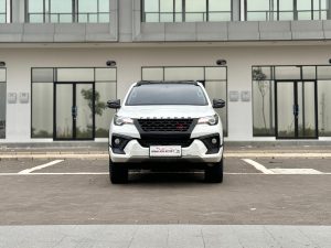 FORTUNER 2.4 VRZ TRD AT PUTIH 2019