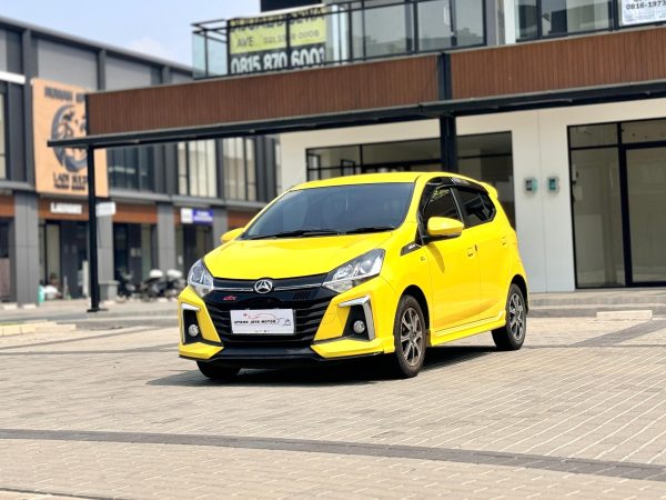 AYLA 1.2 R DELUXE AT KUNING 2022 - Gambar 2