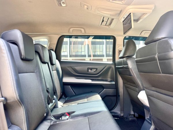 AVANZA VELOZ 1.5 Q AT HITAM 2022 - Gambar 14