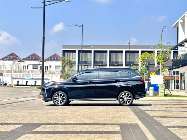 AVANZA VELOZ 1.5 Q AT HITAM 2022 - Gambar 6