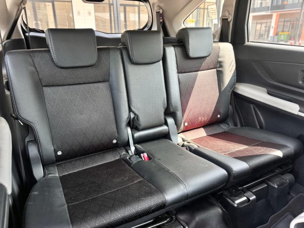 AVANZA VELOZ 1.5 Q AT HITAM 2023 - Gambar 13