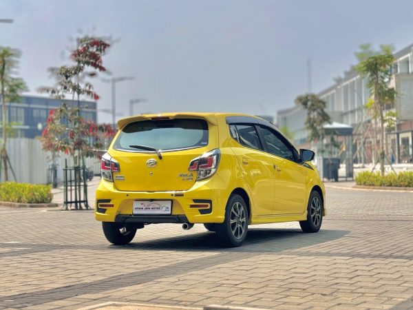 AYLA 1.2 R DELUXE AT KUNING 2022 - Gambar 5