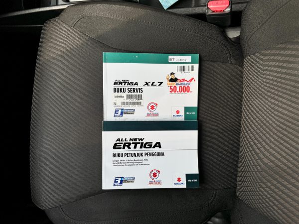 ERTIGA GX AT HITAM 2021 - Gambar 15