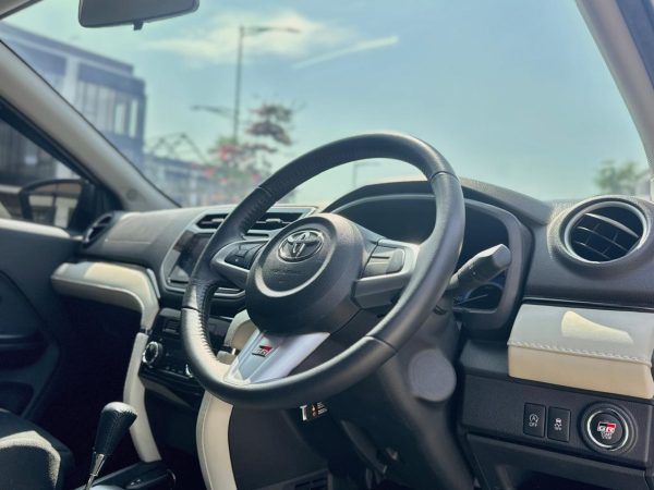 RUSH GR SPORT AT PUTIH 2022 - Gambar 10