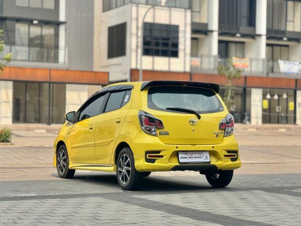 AGYA 1.2 GR SPORT AT KUNING 2022 - Gambar 4