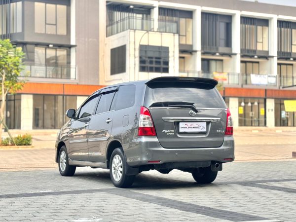 INNOVA 2.0 V MT ABU 2012 - Gambar 7