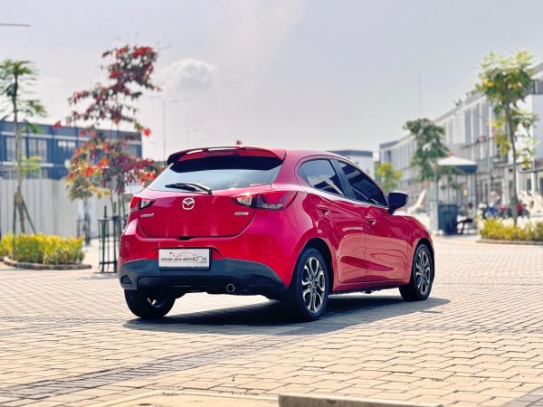 MAZDA 2 GT AT MERAH 2016 - Gambar 5