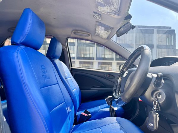 ETIOS VELCO G MT HITAM 2015 - Gambar 11