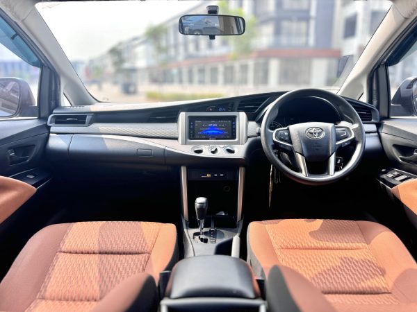 INNOVA 2.4 G DIESEL AT SILVER 2020 - Gambar 12