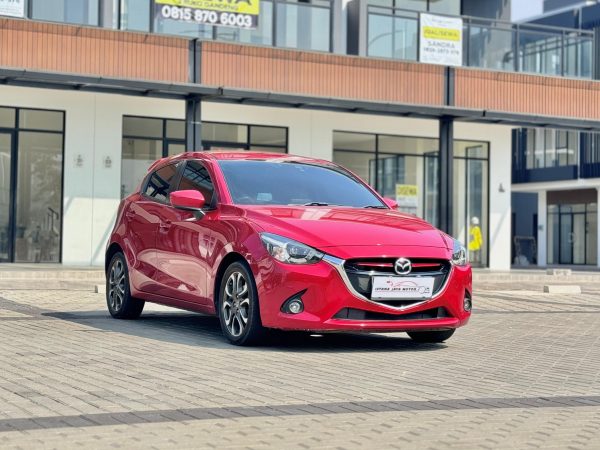 MAZDA 2 GT AT MERAH 2016 - Gambar 2