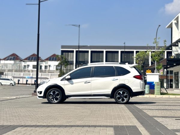 BRV PRESTIGE AT PUTIH 2017 - Gambar 5