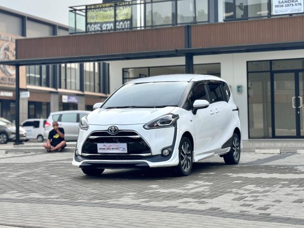 SIENTA Q AT PUTIH 2018 - Gambar 3