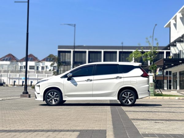 XPANDER ULTIMATE AT PUTIH 2019 - Gambar 7