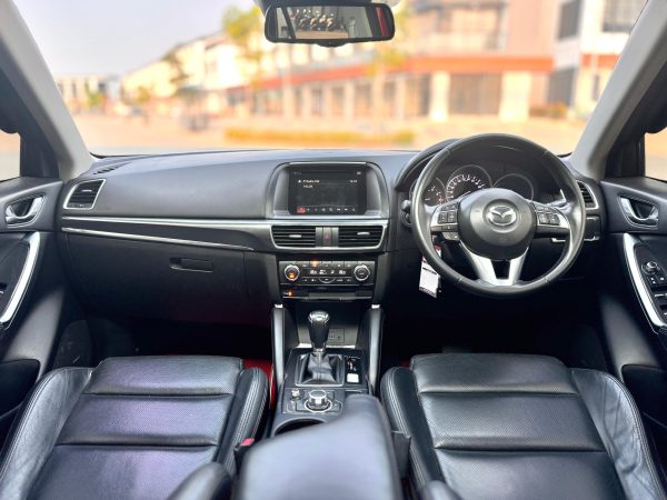 MAZDA CX5 2.5 GT AT MERAH 2015 - Gambar 10