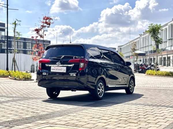 SIGRA 1.2 R DELUXE AT HITAM 2016 - Gambar 7